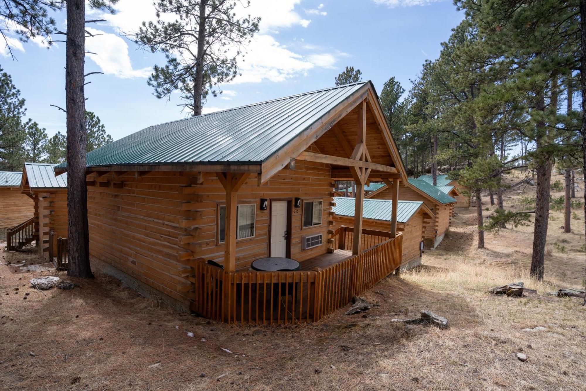 Rock Crest Lodge & Cabins Custer Exterior foto