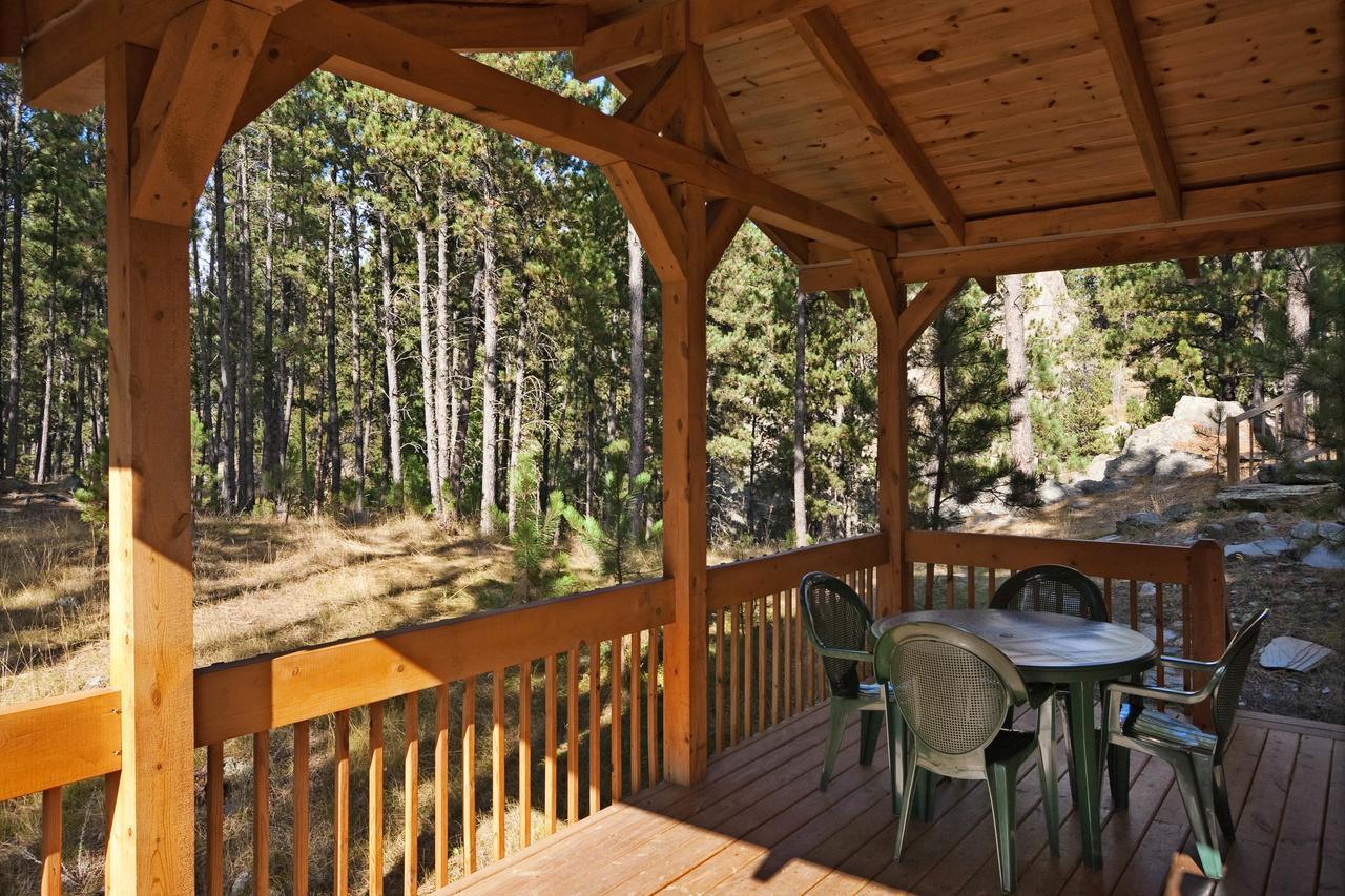 Rock Crest Lodge & Cabins Custer Exterior foto